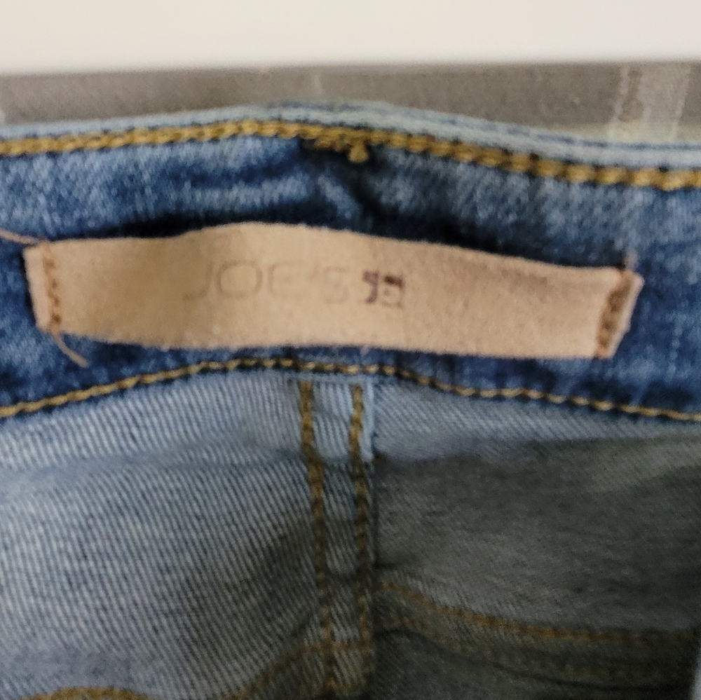 Joe's Jeans Cuffed Crop - Picture 6 of 6